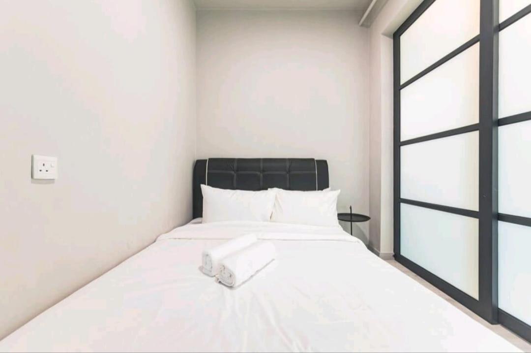 Jesselton Quay Sea View 2br 4pax Lv28 * Kota Kinabalu