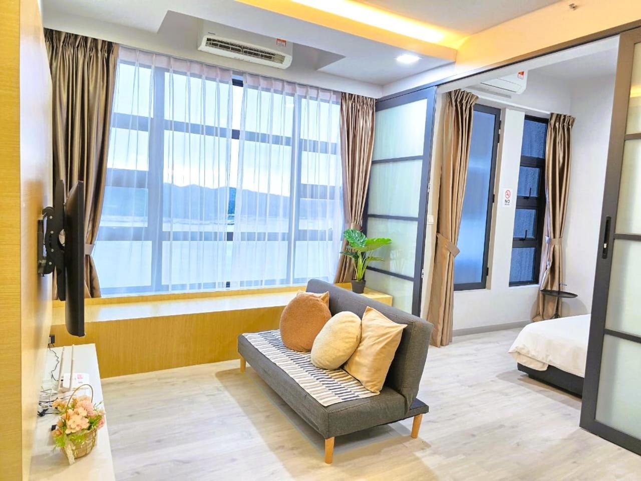 Jesselton Quay Sea View 2br 4pax Lv28 * Kota Kinabalu