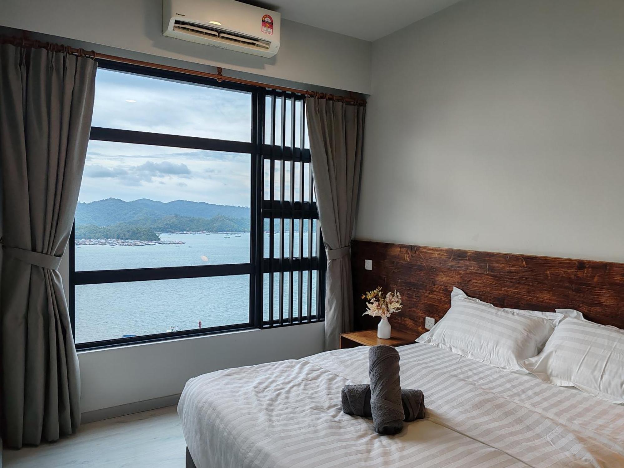 Jesselton Quay Sea View 2br 4pax Lv28 *